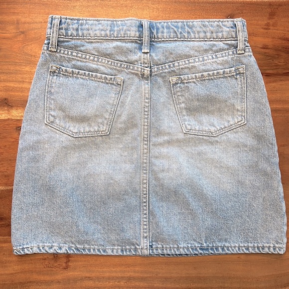 Like new girls  14/16 denim skirt - Picture 3 of 9